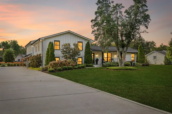 513 Mansion Dr, Brentwood, TN 37027