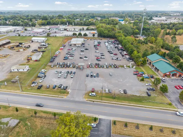 247 Needmore Rd, Clarksville, TN 37040