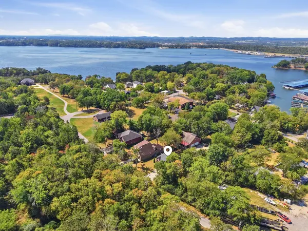 118 Rice Rd, Hendersonville, TN 37075