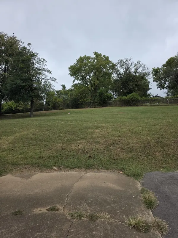 1184 Dalemere Dr #B, Nashville, TN 37207