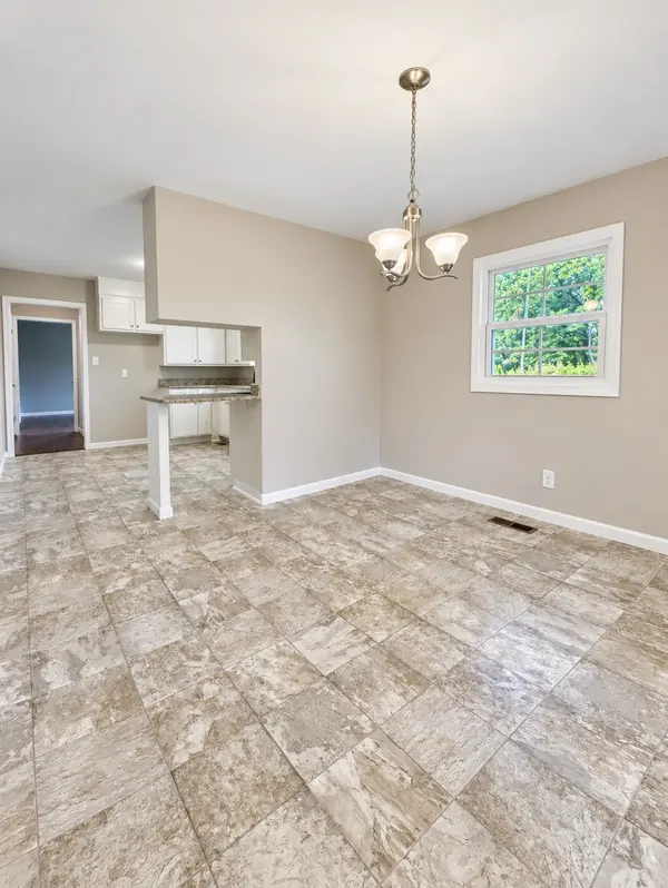 1351 Siloam Church Rd, Westmoreland, TN 37186
