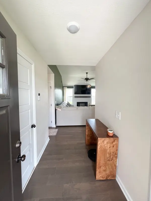 702 Gleason Dr, Clarksville, TN 37042