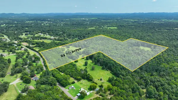 2 FACTORY RD, Murfreesboro, TN 37130