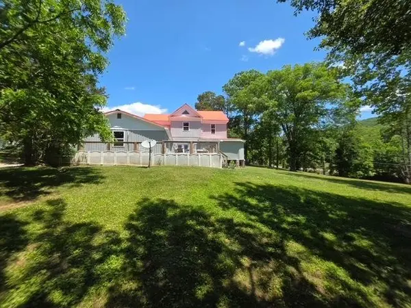141 Leslie Drive, Harriman, TN 37748