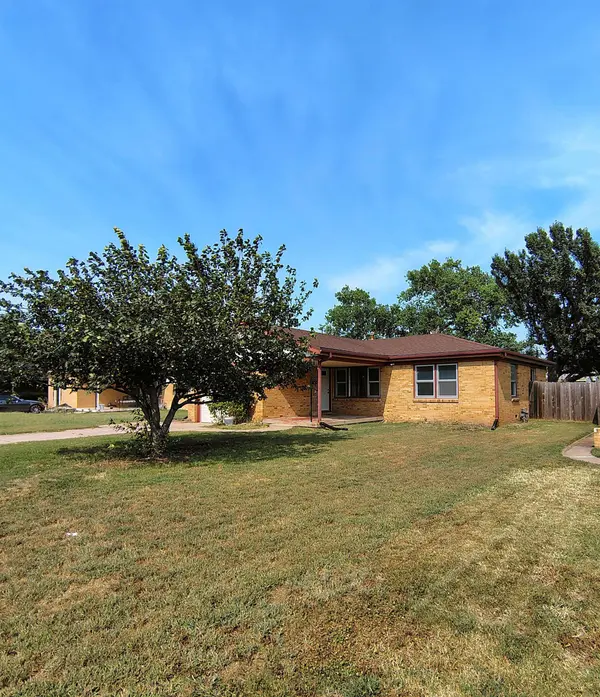 3152 S Everett, Wichita, KS 67217