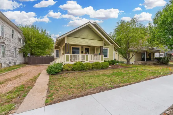 1905 W Douglas Ave, Wichita, KS 67213