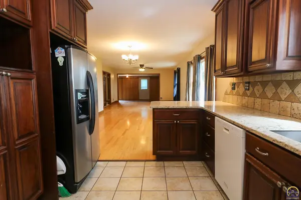 3921 N Hwy 99, Allen, KS 66833