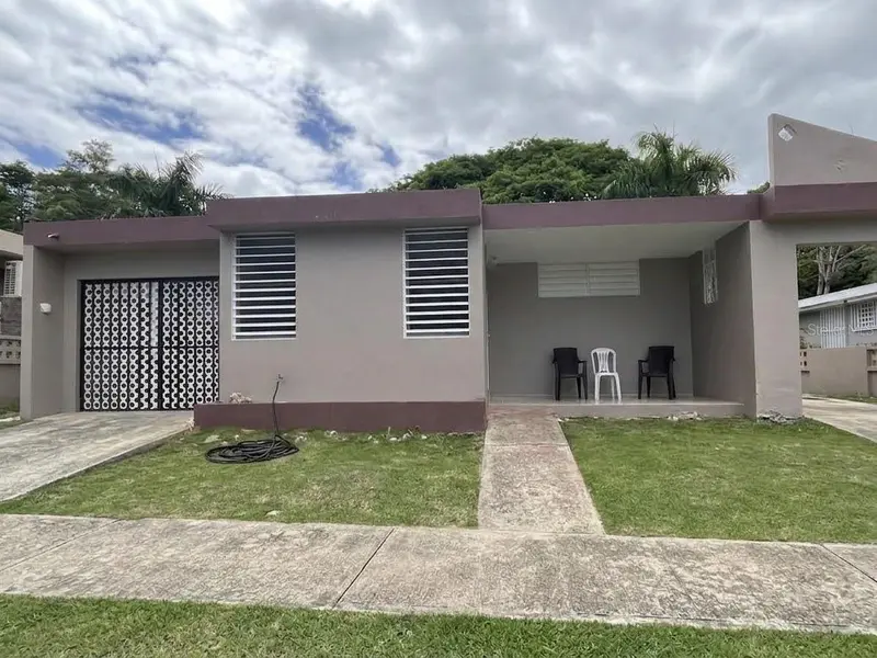 Juncos, PR 00777
