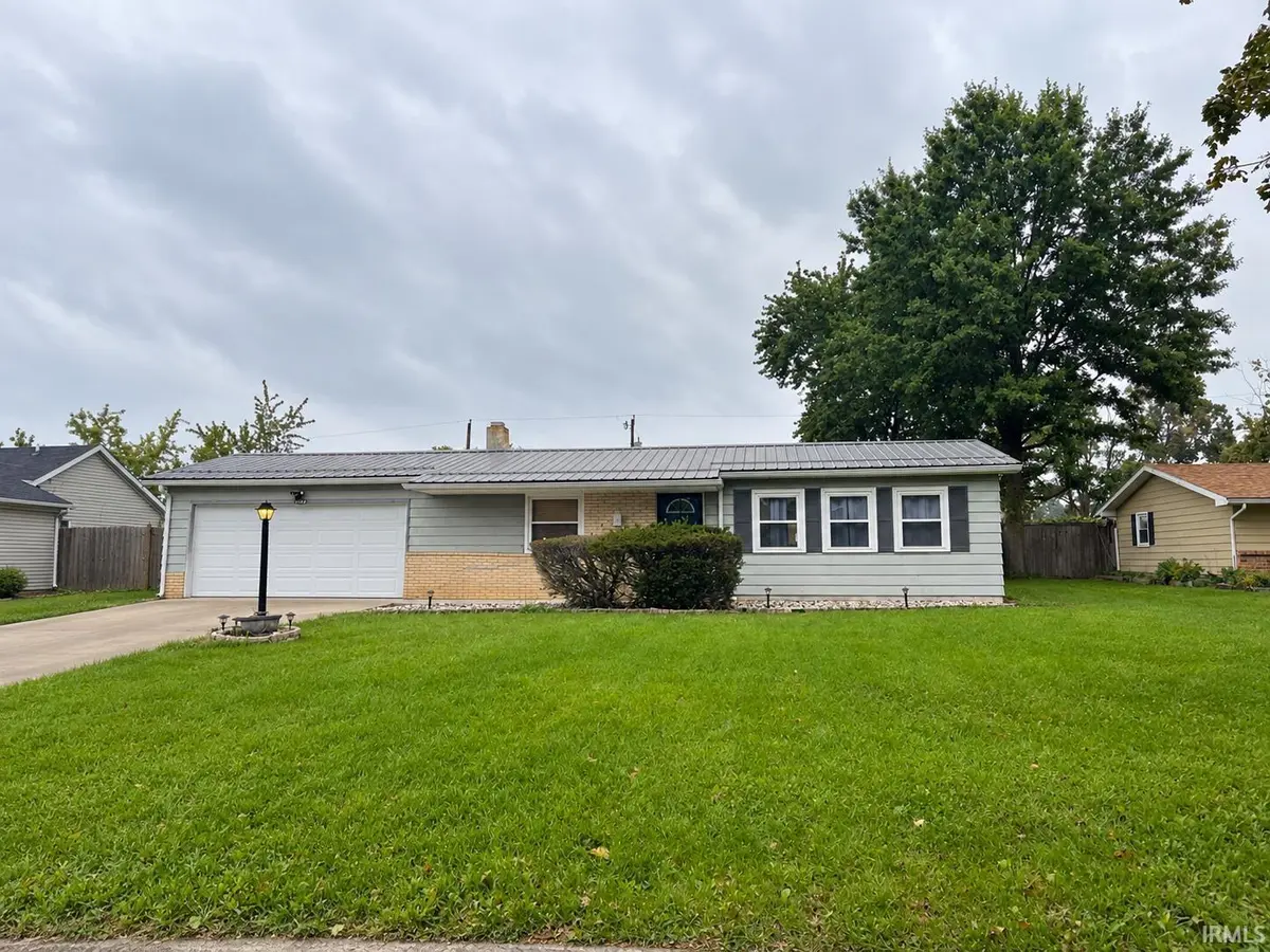 7921 Chinchilla LN, Fort Wayne, IN 46816