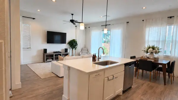 204 Verrado PATH, Austin, TX 78748