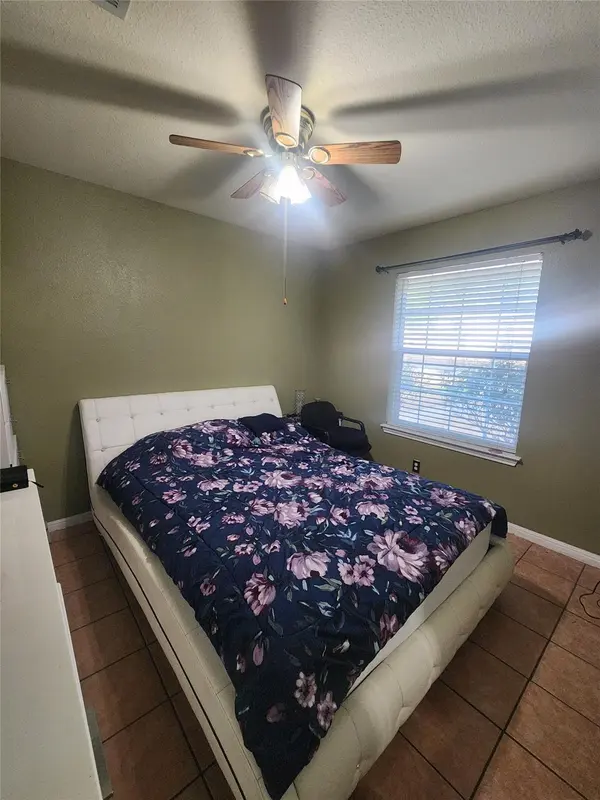 313 ESTATE DR, Hutto, TX 78634