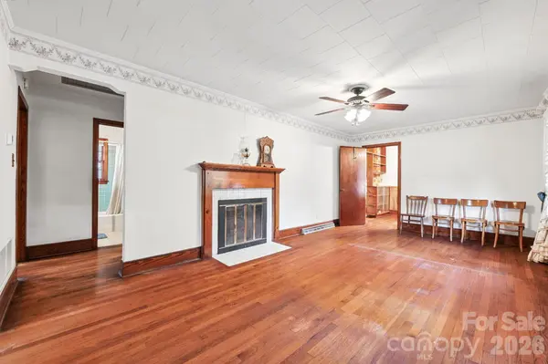 100 Dallas ST, Huntersville, NC 28078