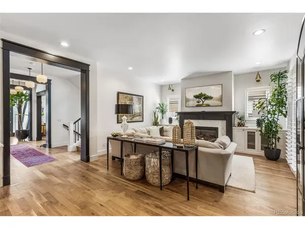 1511 S Milwaukee, Denver, CO 80210