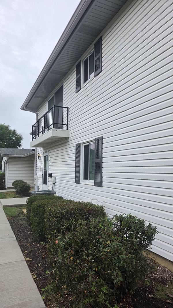 132 NAUSET LN #132, Schaumburg, IL 60194
