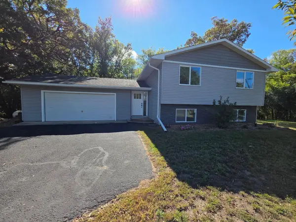 5712 236th AVE NW, Saint Francis, MN 55070