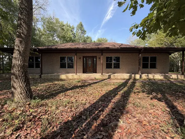 2317 Macedonia Cir, Red Boiling Springs, TN 37150