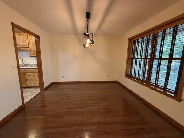 2317 Macedonia Cir, Red Boiling Springs, TN 37150