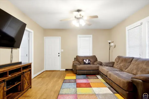 403 Topeka AVE, Paxico, KS 66526