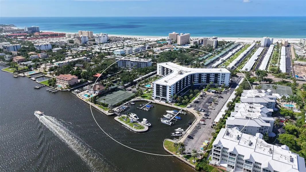 5855 MIDNIGHT PASS RD #605, Sarasota, FL 34242