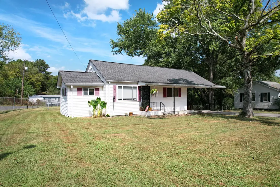 124 Parker Dr #NE, Cleveland, TN 37323