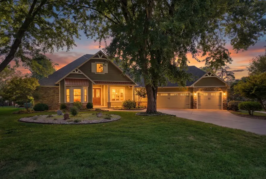 3436 S Horseshoe AVE, Springfield, MO 65804