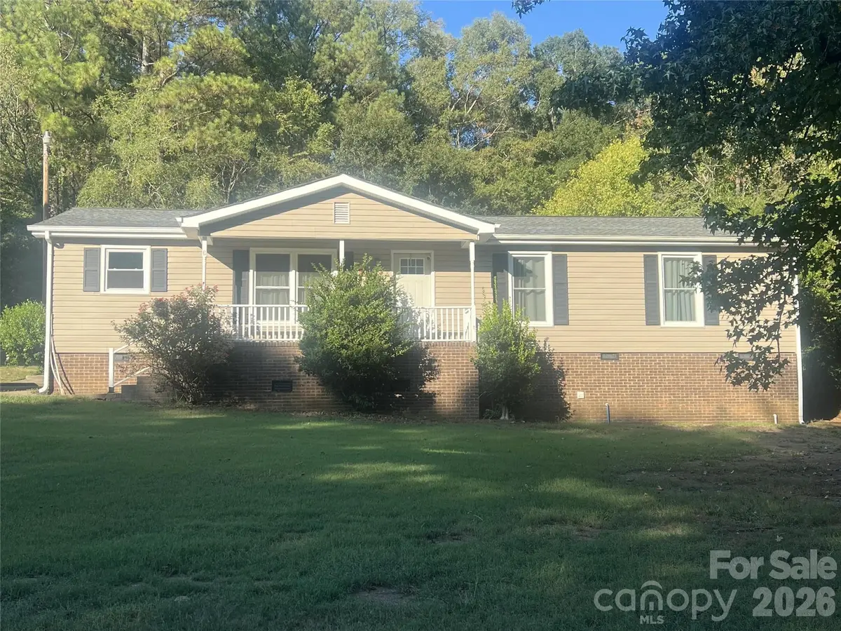 2848 Forest Hills CIR, Rock Hill, SC 29732