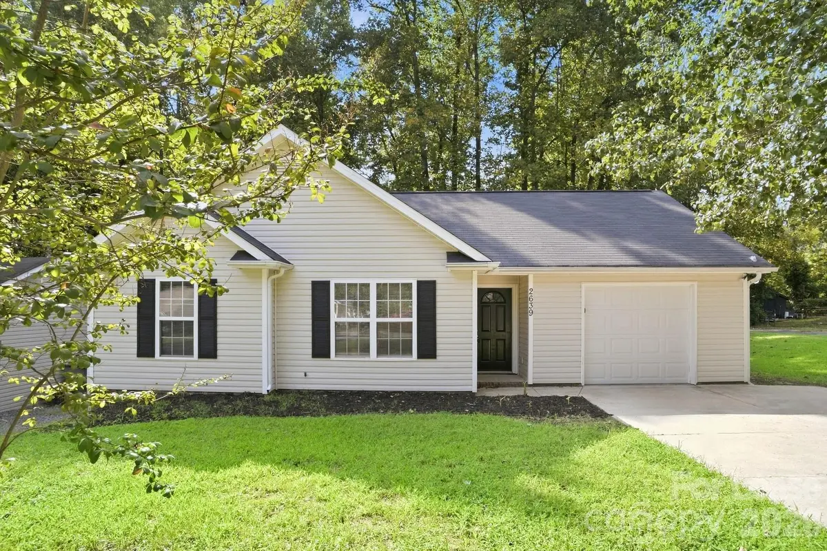 2639 Daffodil DR, Charlotte, NC 28269