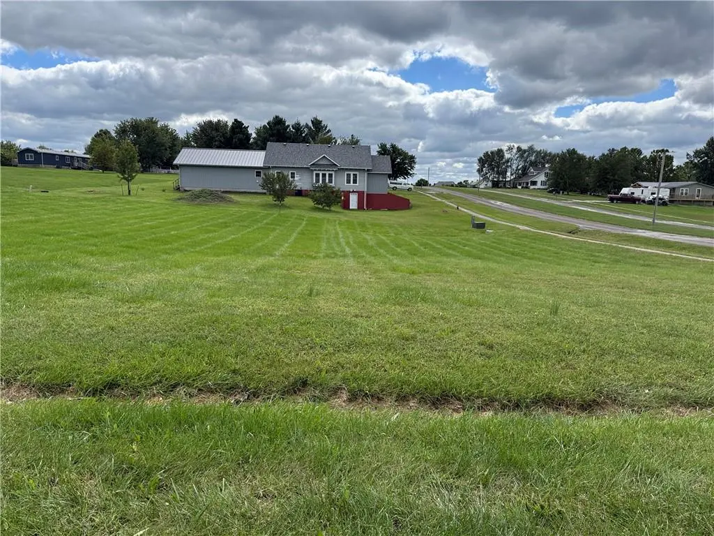 200 Oak ST, Pattonsburg, MO 64670