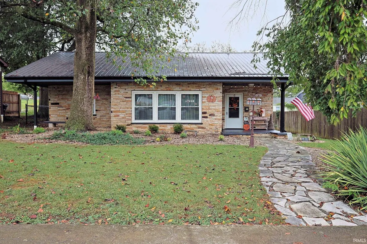2315 I ST, Bedford, IN 47421