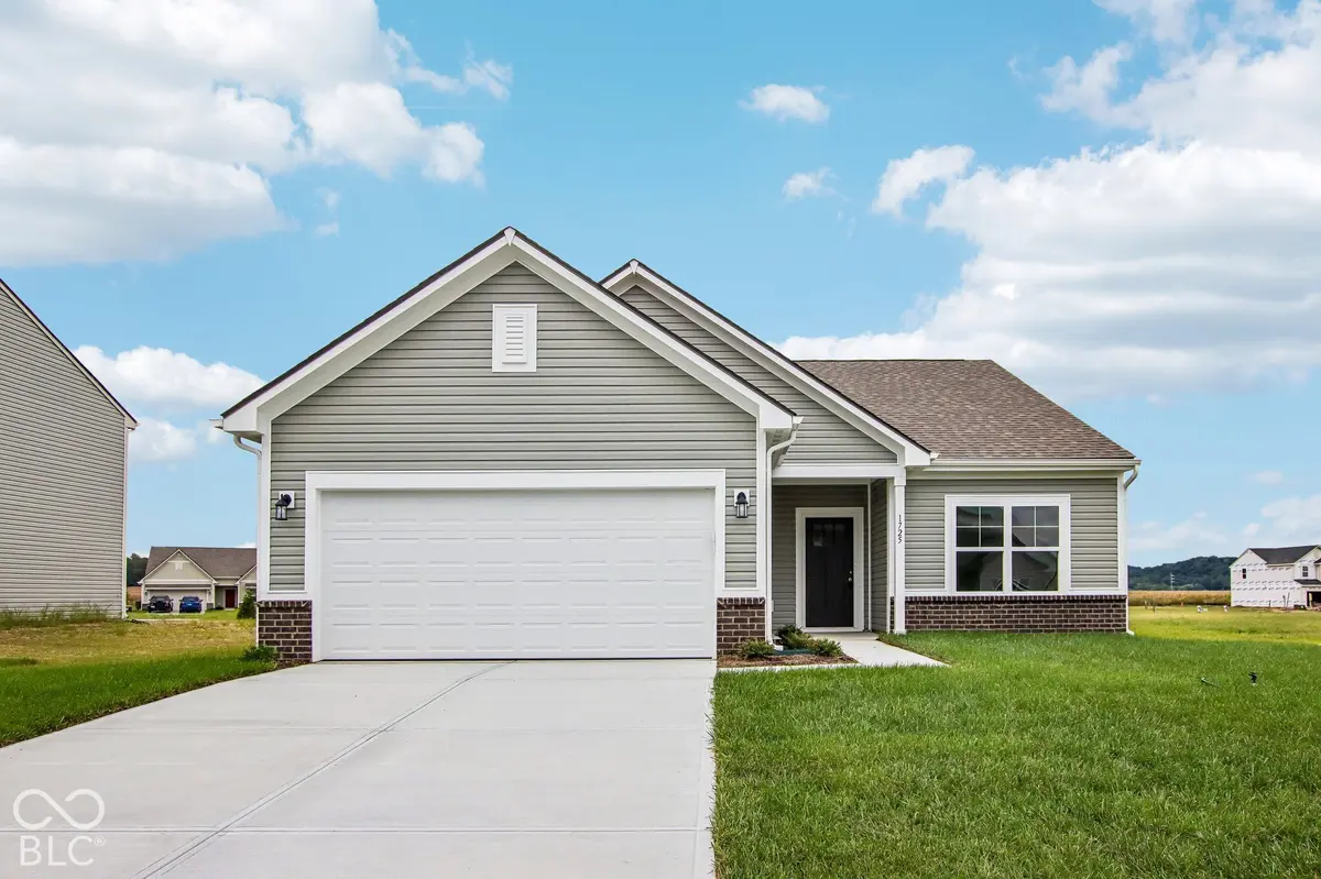 1725 E Hanna DR, Martinsville, IN 46151