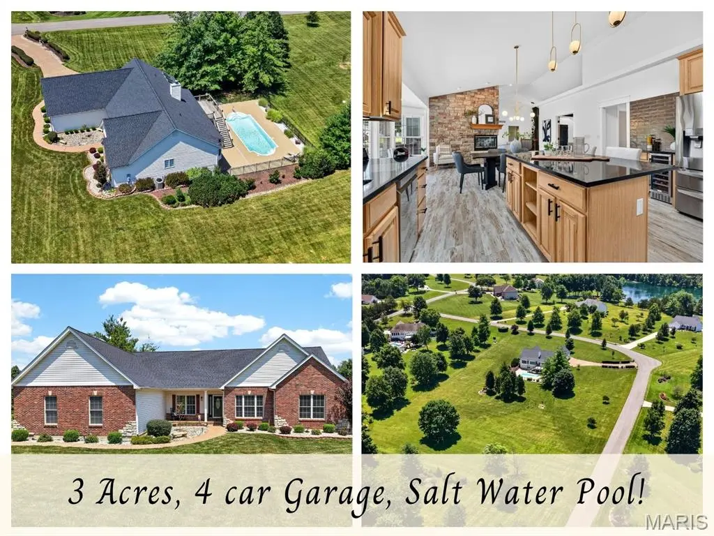 512 Meadowfield LN, Wentzville, MO 63385