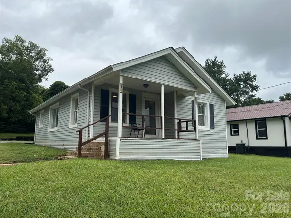 346 N Cleghorn ST, Rutherfordton, NC 28139