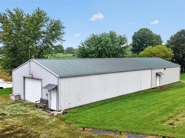 39803 K HWY, Richmond, MO 64085