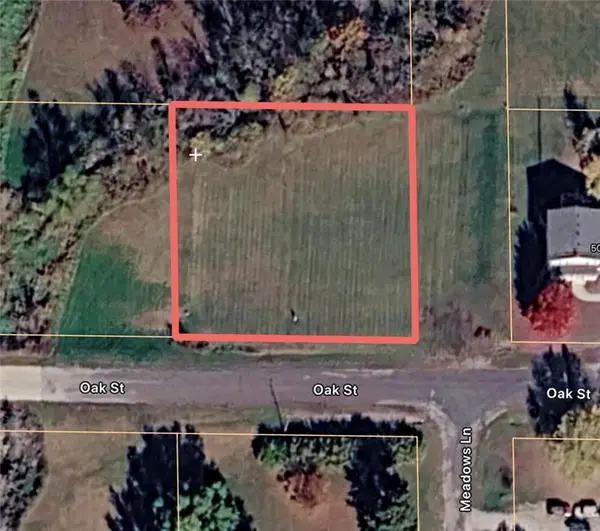 601 Oak ST, Pattonsburg, MO 64670