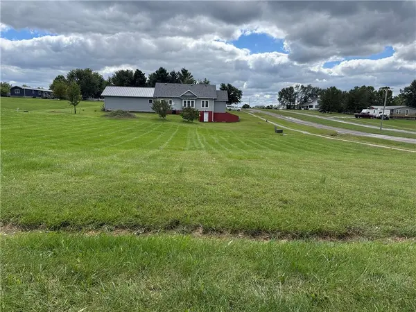 200 Oak ST, Pattonsburg, MO 64670