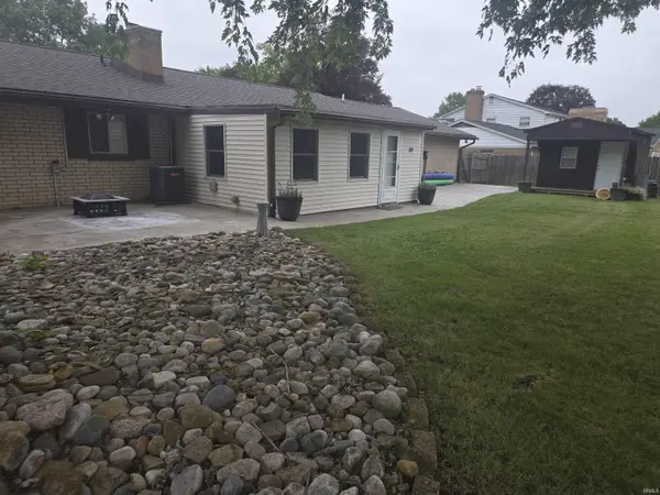 1326 Roelke DR, South Bend, IN 46614-6042