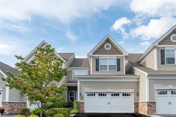 11 Pritchard CT, Fishkill, NY 12524