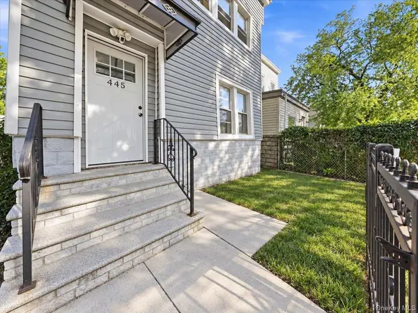 445 S 8th AVE, Mount Vernon, NY 10550