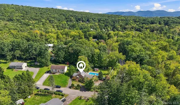 2 Stanton DR, Newburgh, NY 12550