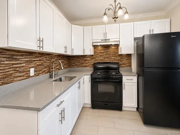 14035 183rd ST, Springfield Gardens, NY 11413