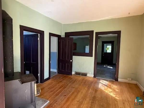 506 15th Ave W, Ashland, WI 54806