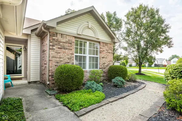 5817 Common CIR, Indianapolis, IN 46220