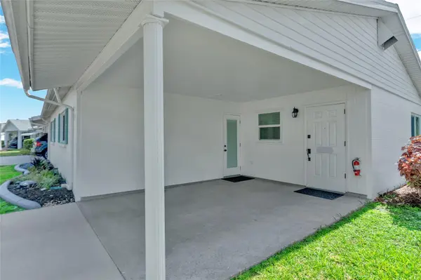 5996 HIBISCUS DR #6, Bradenton, FL 34207