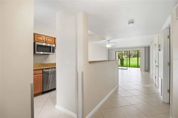 4620 LONGWATER #85, Sarasota, FL 34235