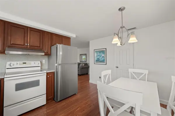 1000 KINGS HWY #355, Port Charlotte, FL 33980
