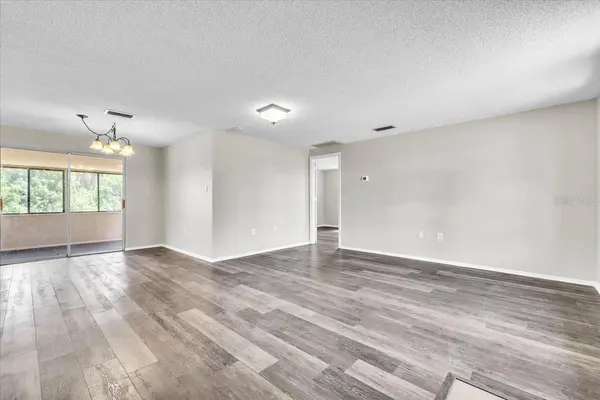 528 MAGNOLIA AVE NW, Port Charlotte, FL 33952
