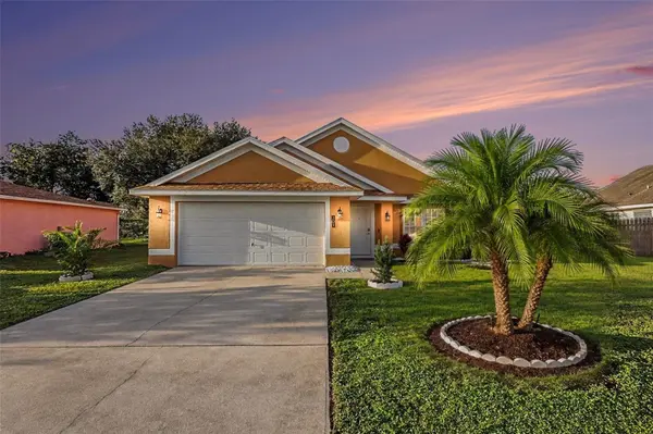 301 BOUGAINVILLEA ST NW, Palm Bay, FL 32907