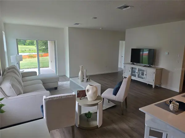 1049 CHAMPION RIDGE DR, Daytona Beach, FL 32124