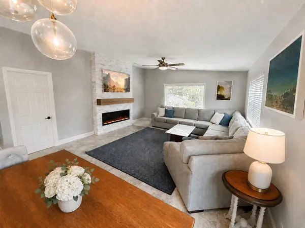 414 BROADVIEW AVE, Altamonte Springs, FL 32701