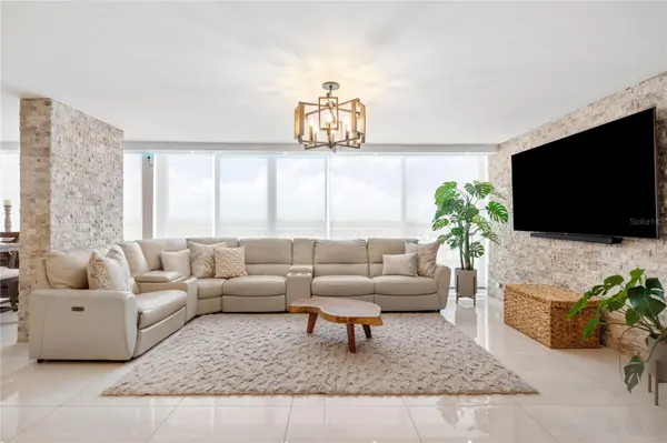 PR187 AVE. ISLA VERDE #602, Carolina, PR 00979